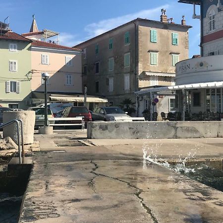 Allure Apartments Piran Bagian luar foto
