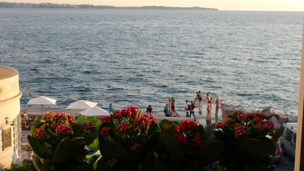 Allure Apartments Piran Bagian luar foto