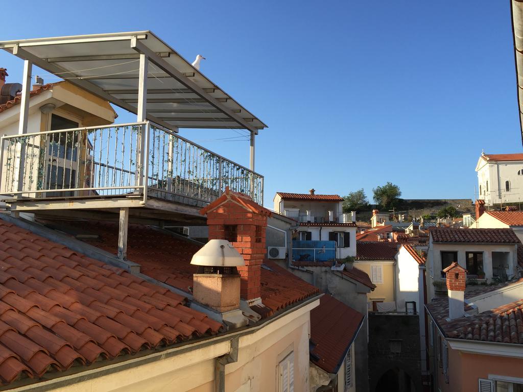 Allure Apartments Piran Bagian luar foto