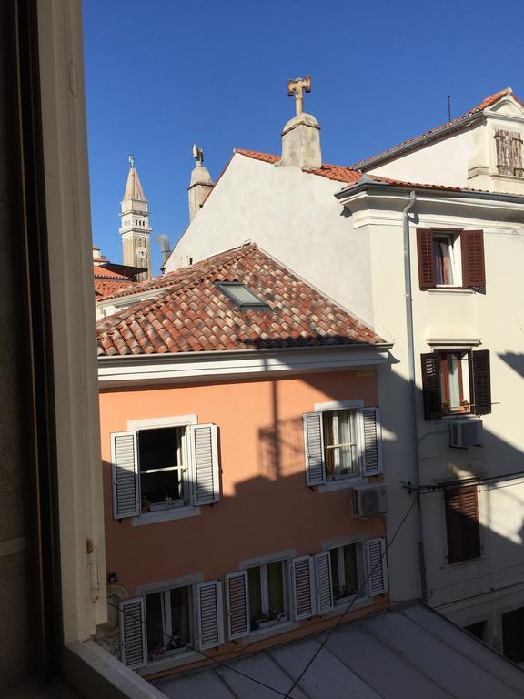 Allure Apartments Piran Bagian luar foto