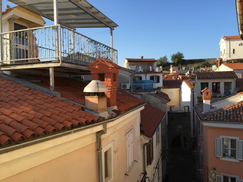 Allure Apartments Piran Bagian luar foto