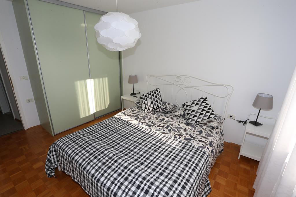 Allure Apartments Piran Bagian luar foto