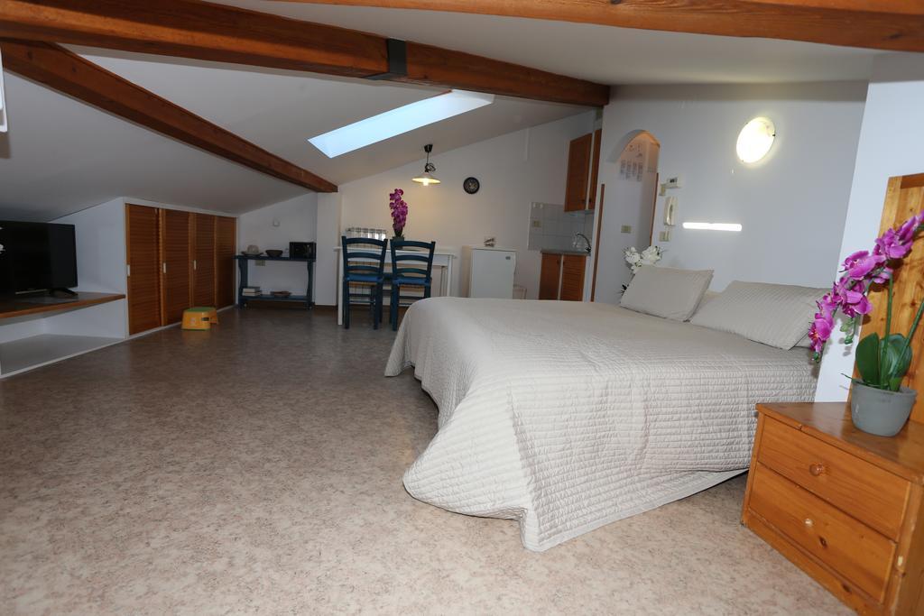 Allure Apartments Piran Bagian luar foto